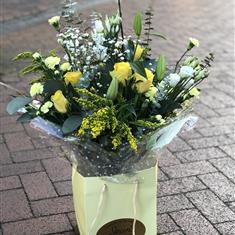 Yellow &amp; White Gift Bag