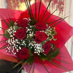Valentines D 6 Luxury Rose Bouquet